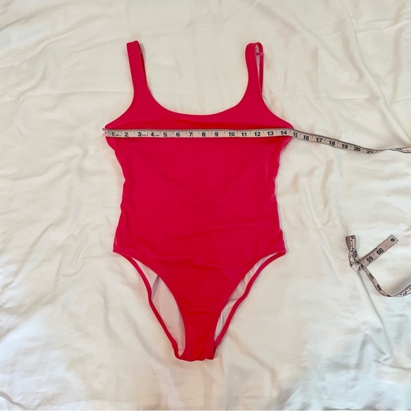 VS HOT PINK 90s Minimalist Scoop Back Solid One Piece Swimsuit - Picture 4 of 7